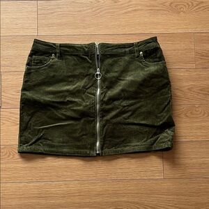 Love Tree Forest Green Corduroy Mini Skirt